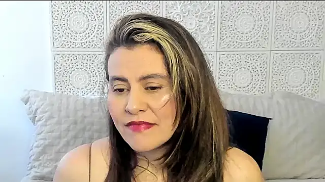 V monse online show from January 26, 2:52 pm