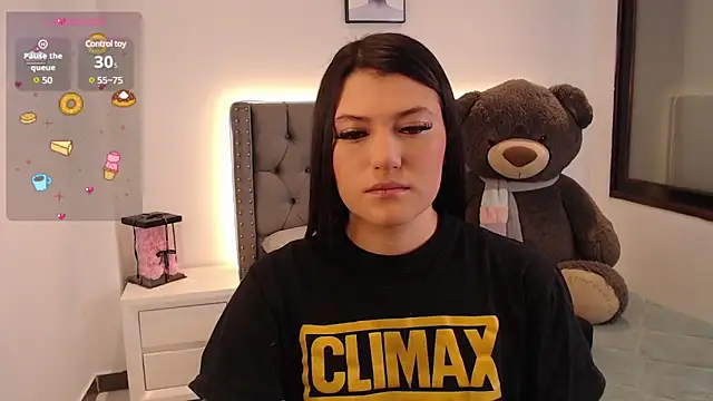 Snapshot of Nicols66 chatting on March 1, 12:07 am Nicols66 online show from March 1, 12:07 am