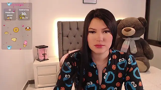 Snapshot of Nicols66 chatting on November 12, 9:25 pm Nicols66 online show from November 12, 9:25 pm