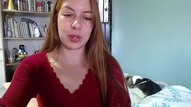 violetapeter 1 online show from May 13, 8:49 pm