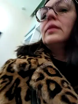 Snapshot of Ulyana72882 chatting on January 28, 7:00 am Ulyana72882 online show from January 28, 7:00 am