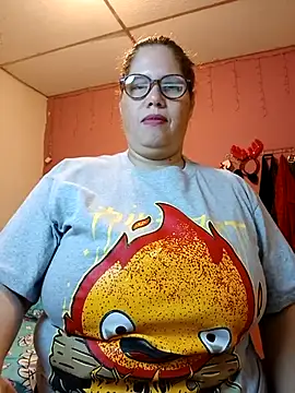 Snapshot of EllisW8 chatting on February 25, 10:47 am EllisW8 online show from February 25, 10:47 am