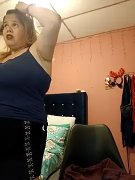 Snapshot of EllisW8 chatting on February 26, 10:58 am EllisW8 online show from February 26, 10:58 am