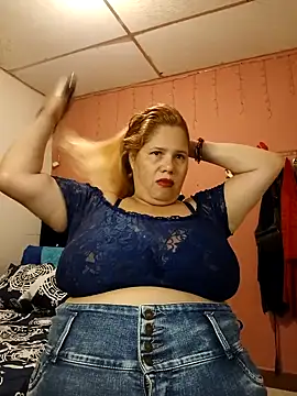 Snapshot of EllisW8 chatting on March 12, 10:59 am EllisW8 online show from March 12, 10:59 am