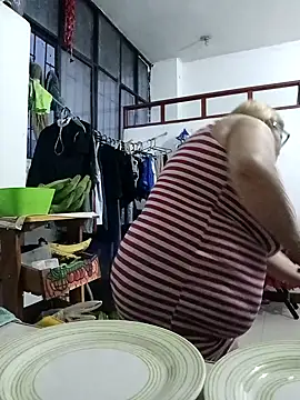 EllisW8 online show from March 10, 11:10 pm