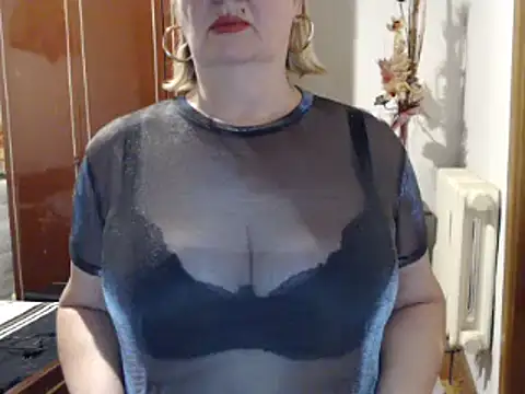 Secretfox online show from October 14, 4:35 am