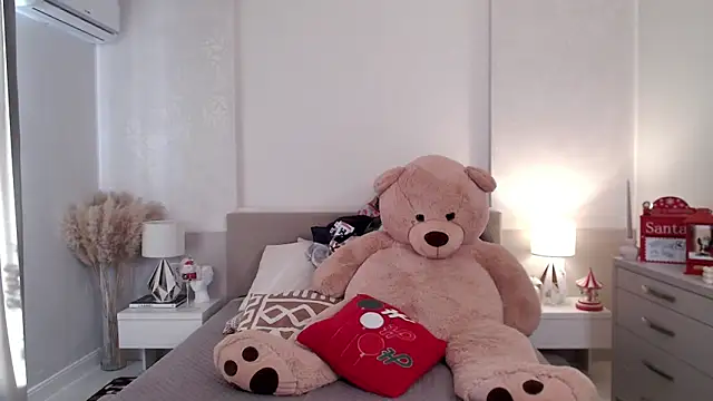 Smileyouarehere online show from January 16, 12:20 pm