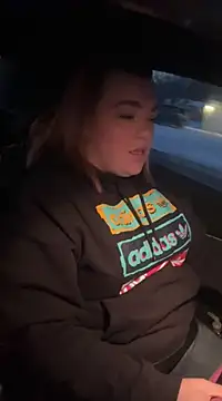 Snapshot of 6Cum_Slut_Velma9 chatting on December 22, 10:15 pm 6Cum Slut Velma9 online show from December 22, 10:15 pm