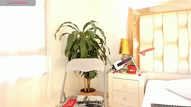 Snapshot of alana-then chatting on January 25, 8:10 pm alana-then online show from January 25, 8:10 pm