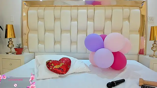 Snapshot of alana-then chatting on January 31, 1:01 am alana-then online show from January 31, 1:01 am