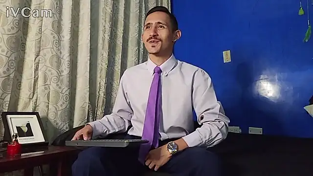 HomeAloneK online show from November 13, 7:24 pm