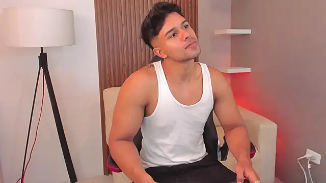 liam collins21 online show from February 1, 11:43 am