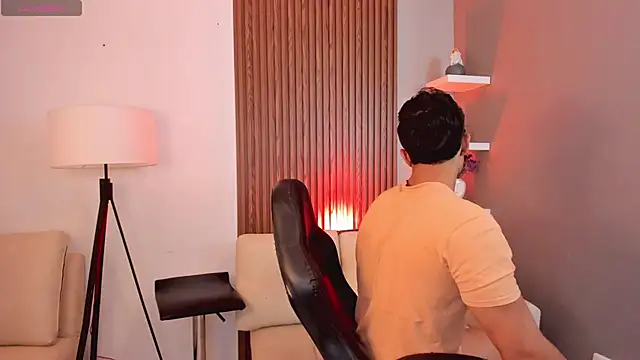 liam collins21 online show from February 25, 11:52 am