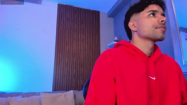 liam collins21 online show from March 18, 11:41 am