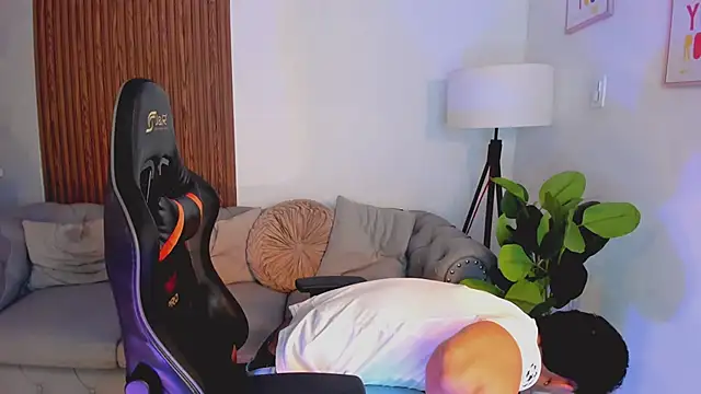 liam collins21 online show from September 29, 11:48 am