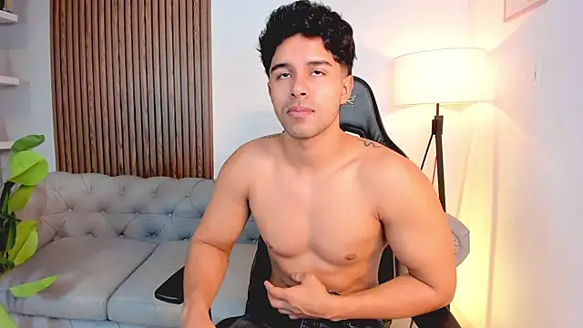 liam collins21 online show from November 9, 11:52 am