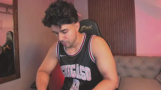 liam collins21 online show from January 11, 11:59 am