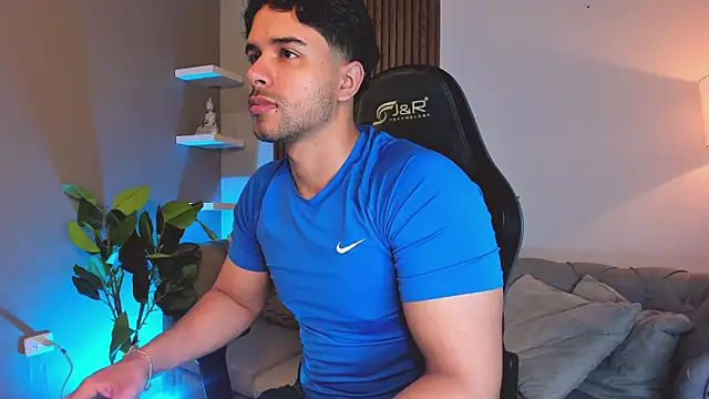 liam collins21 online show from March 7, 11:40 am