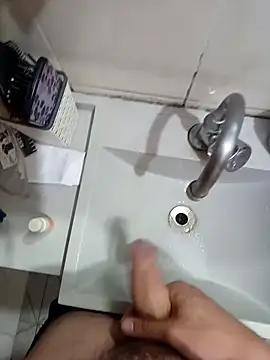 Brutao  online show from March 3, 6:36 pm