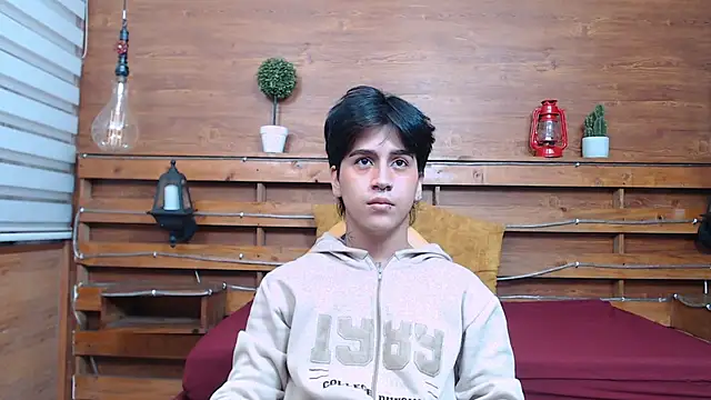 alex 477 online show from October 15, 11:43 am