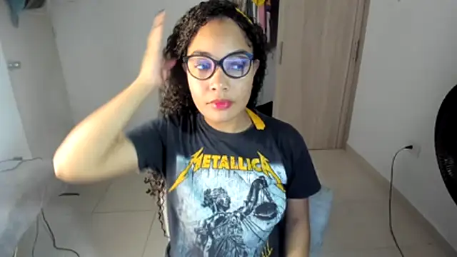 Snapshot of Jade_Dorthini chatting on March 2, 2:47 am Jade Dorthini online show from March 2, 2:47 am