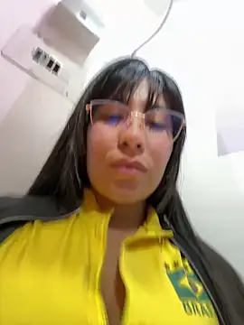 kim monti online show from April 24, 11:56 am