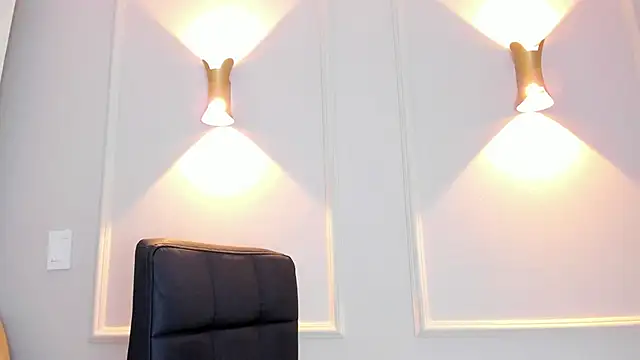 Snapshot of Lia_walton chatting on February 10, 5:52 pm Lia walton online show from February 10, 5:52 pm