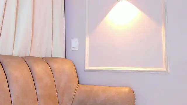 Snapshot of Lia_walton chatting on February 28, 12:17 pm Lia walton online show from February 28, 12:17 pm