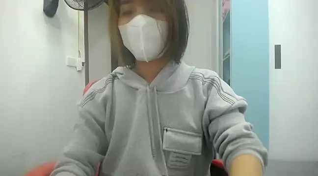 Michiko1 online show from February 12, 1:59 pm