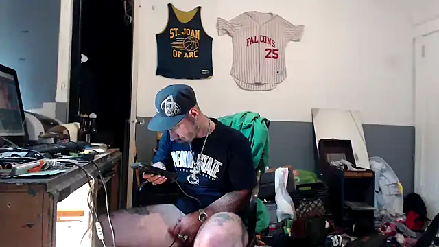 sledge901 online show from October 18, 5:46 pm