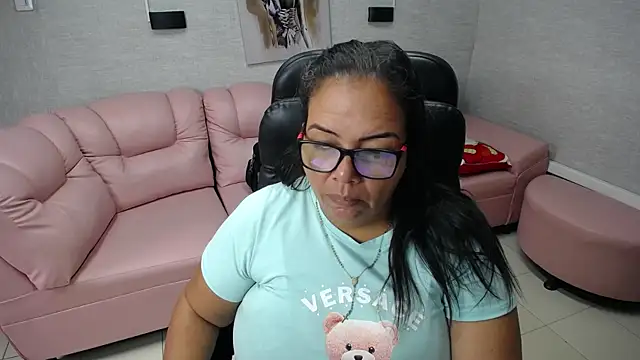 Penelope Nipples  online show from December 31, 12:15 pm