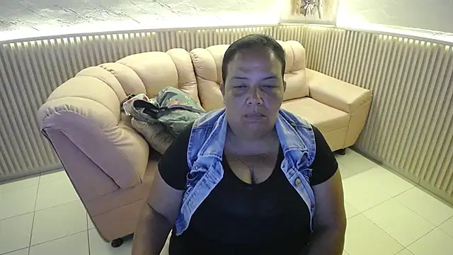 Penelope Nipples  online show from March 5, 11:50 am