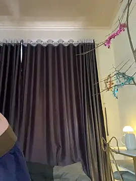 Ruby bear online show from January 10, 7:35 am