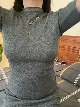 Ruby bear online show from February 12, 7:55 am