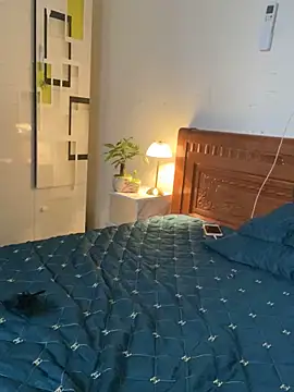 Ruby bear online show from February 24, 4:38 am