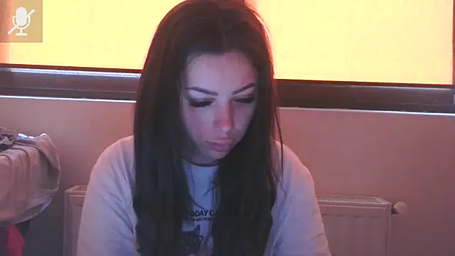 LovelyJulliette online show from April 19, 12:26 pm