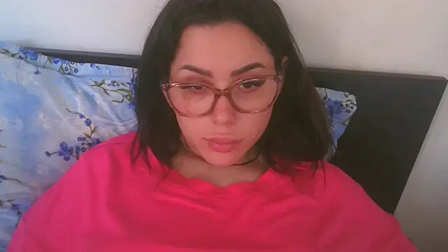 Snapshot of LovelyJulliette chatting on May 11, 2:56 pm LovelyJulliette online show from May 11, 2:56 pm