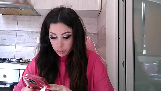 Snapshot of LovelyJulliette chatting on May 22, 11:38 am LovelyJulliette online show from May 22, 11:38 am