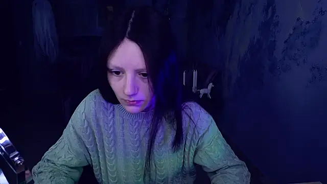 Snapshot of VeliraBraitberg chatting on December 15, 5:13 am VeliraBraitberg online show from December 15, 5:13 am