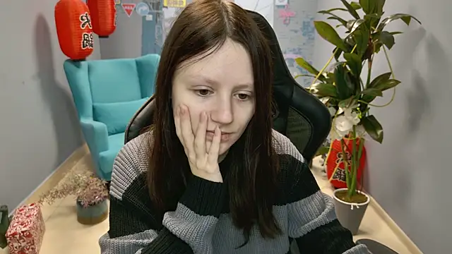 Snapshot of VeliraBraitberg chatting on January 4, 5:05 am VeliraBraitberg online show from January 4, 5:05 am