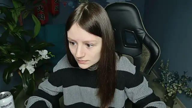 Snapshot of VeliraBraitberg chatting on February 8, 5:08 am VeliraBraitberg online show from February 8, 5:08 am