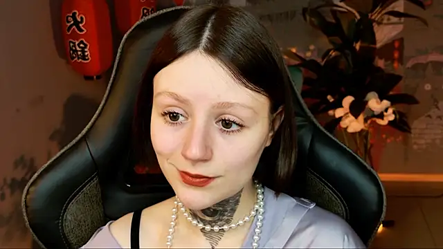 Snapshot of VeliraBraitberg chatting on March 19, 8:12 am VeliraBraitberg online show from March 19, 8:12 am