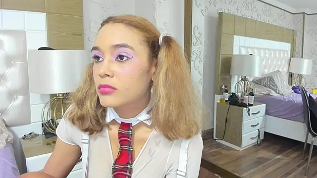 TaraaHot online show from April 16, 2:12 am