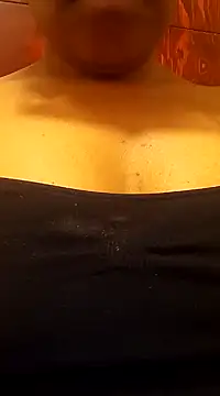 Snapshot of Blueecherry chatting on March 2, 9:54 pm Blueecherry online show from March 2, 9:54 pm