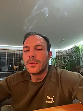 Adventurehotman online show from March 16, 11:47 pm