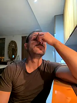 Adventurehotman online show from October 14, 8:42 pm