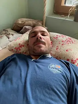 Adventurehotman online show from May 19, 4:24 pm