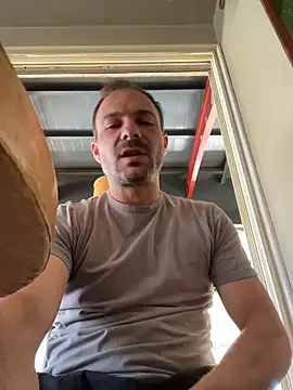 Adventurehotman online show from May 29, 8:34 am