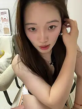 rose-u online show from March 6, 9:25 am