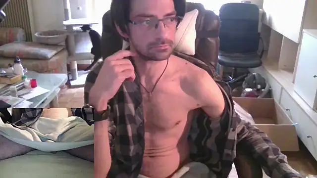 Drmoriarty07 online show from March 1, 8:45 am